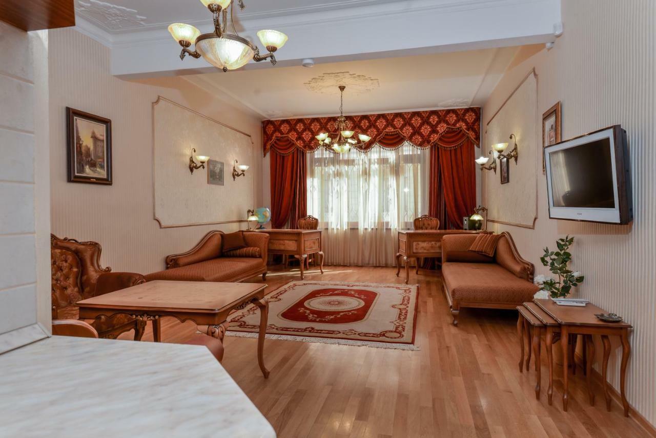 Aristocratic Sofia Studio Apartment Next To Cathedral By Flat Mаnager Exterior photo